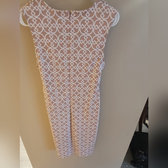 Daisy Fuentes Dress NWOT Size Medium - Picture 7 of 7